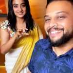 Namitha Pramod Instagram - Hey @nami_tha_ Thank youu for being so sweet ! You had to be my last guest in My show ! 😍 Love the fun conversations with you 😍 & ഇതിൽ നമിത പറയുന്നത് ഒന്നും ഞാൻ പറയിപ്പിച്ചതല്ല 😆 . . Appo You can Listen to us on @radiomango Spotlight Saturday- 4pm & Sunday - 7am ! . . #spotlight #radio #final #episode #namithapramod #karthikkness #malayalamcinema Kochi, India