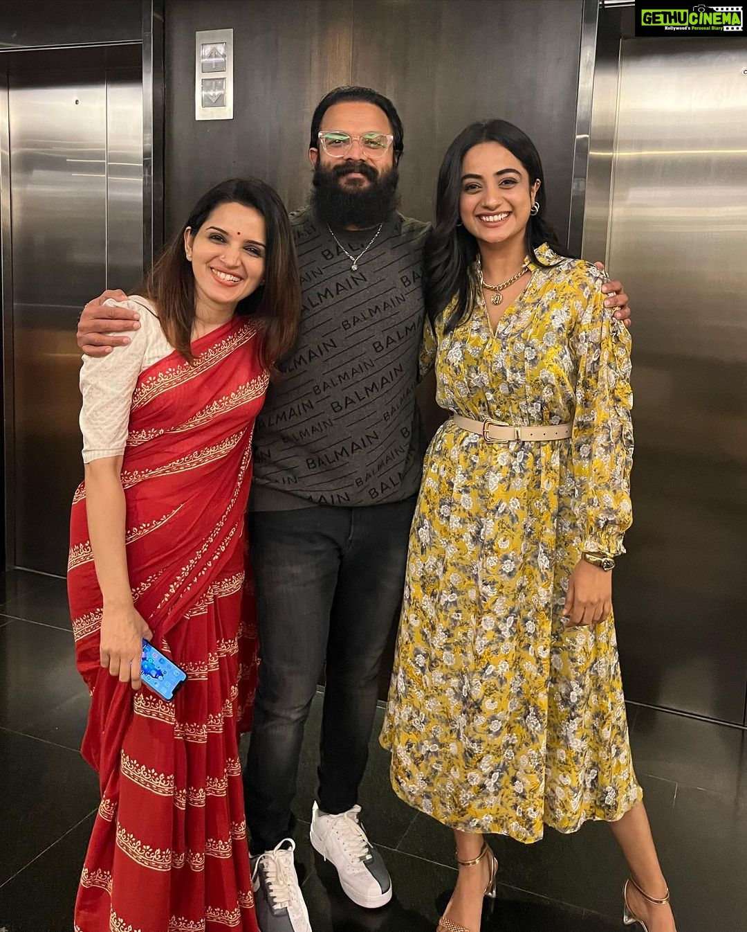 Namitha Pramod Instagram - Kick-started promotions for Eesho ! @actor_jayasurya