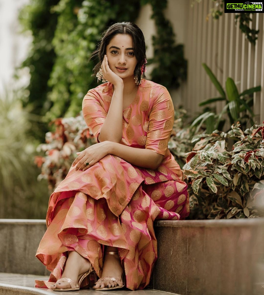 Namitha Pramod Instagram - തിരുവാവണി രാവും മനസാകെ നിലാവും.✨ എല്ലാവർക്കും എന്റെ ഹൃദയം നിറഞ്ഞ ഓണാശംസകൾ.☀️ Happy Onam ♥️ @dink4n @neethu_makeupartist @labelmdesigners @rashmimuraleedharan @ladies_planet_rental_jewellery #pic #picoftheday #onam #onamvibes #instagram #instadaily #culture #festival #she #india #kerala