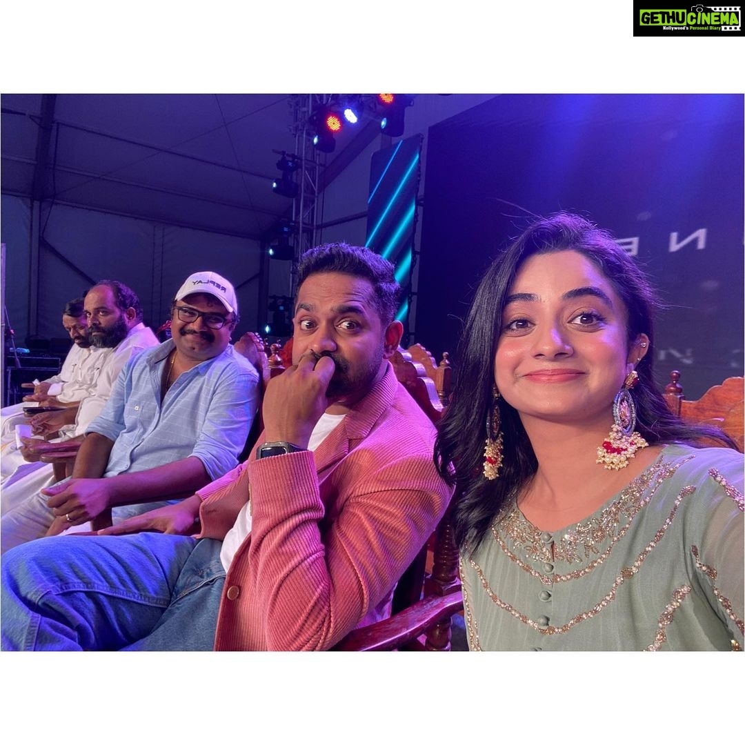 Namitha Pramod Instagram - From laughing my heart out to making funny faces 🤓 A day spent well with my super duper people♥️ Thank you Muvattupuzha for your love.♥️
