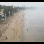Neha Dhupia Instagram - It was great to be a part of "Life by the Sea" cleanup drive by Sunteck Foundation at Juhu Beach to support the Coastal Cleanup Month after the amazing celebrations of Ganpati. A big thanks to all the volunteers who showed up. The empowerment we all felt as a community to be cleaning and keeping our beaches pristine will go a long way. Appreciate the effort, dedication and commitment of @Sunteckfoundationofficial supported by @Sunteckrealty and @plastoconomy_foundation in organizing and successfully executing this brilliant Initiative. #pristinebeaches #cleanenvironment #greenenvironment #lifebythesea #ad