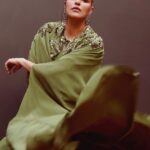 Neha Dhupia Instagram - See green 🍃 . . . . . #eventdiaries 📸 @kapilcharaniya Muah @venusferreira In @theohailakhanofficial