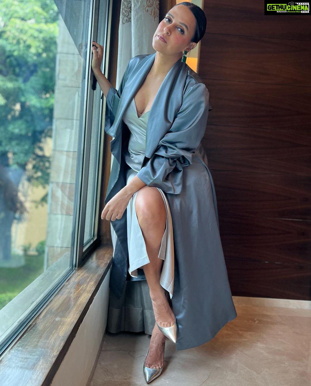 Neha Dhupia Instagram - Silver linings 💎 . . . . . . : . Designed n styled by @ayeshakhanna20 @bilquis_qazi_07 Jewelry @karishma.joolry Muah @sonicsmakeup @hamidahairartis @dermalogicain @dermalogica #dermalogicaturns15
