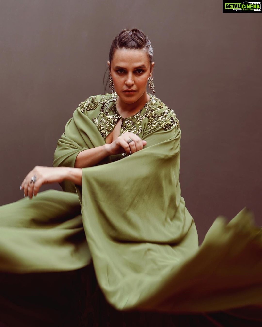 Neha Dhupia Instagram - See green 🍃 . . . . . #eventdiaries 📸 @kapilcharaniya Muah @venusferreira In @theohailakhanofficial