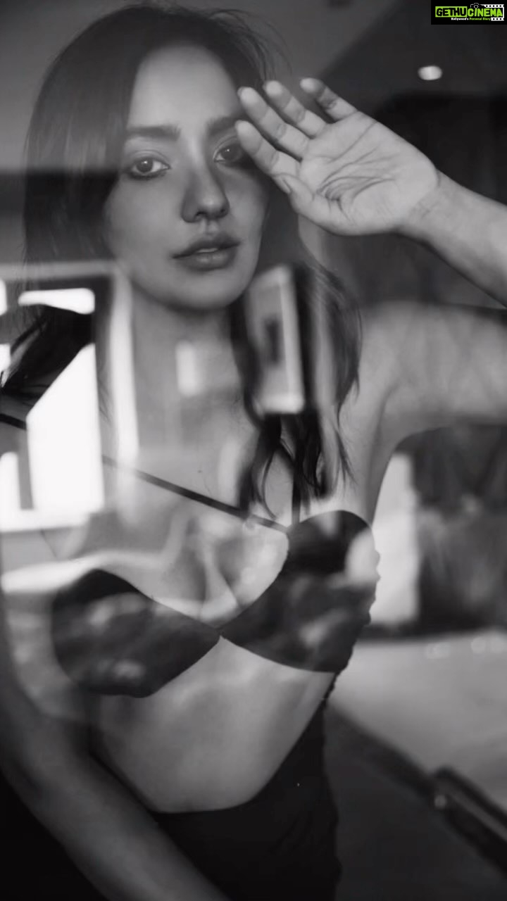 Neha Sharma Instagram - #longlivephotos #instagram #insta #photo .