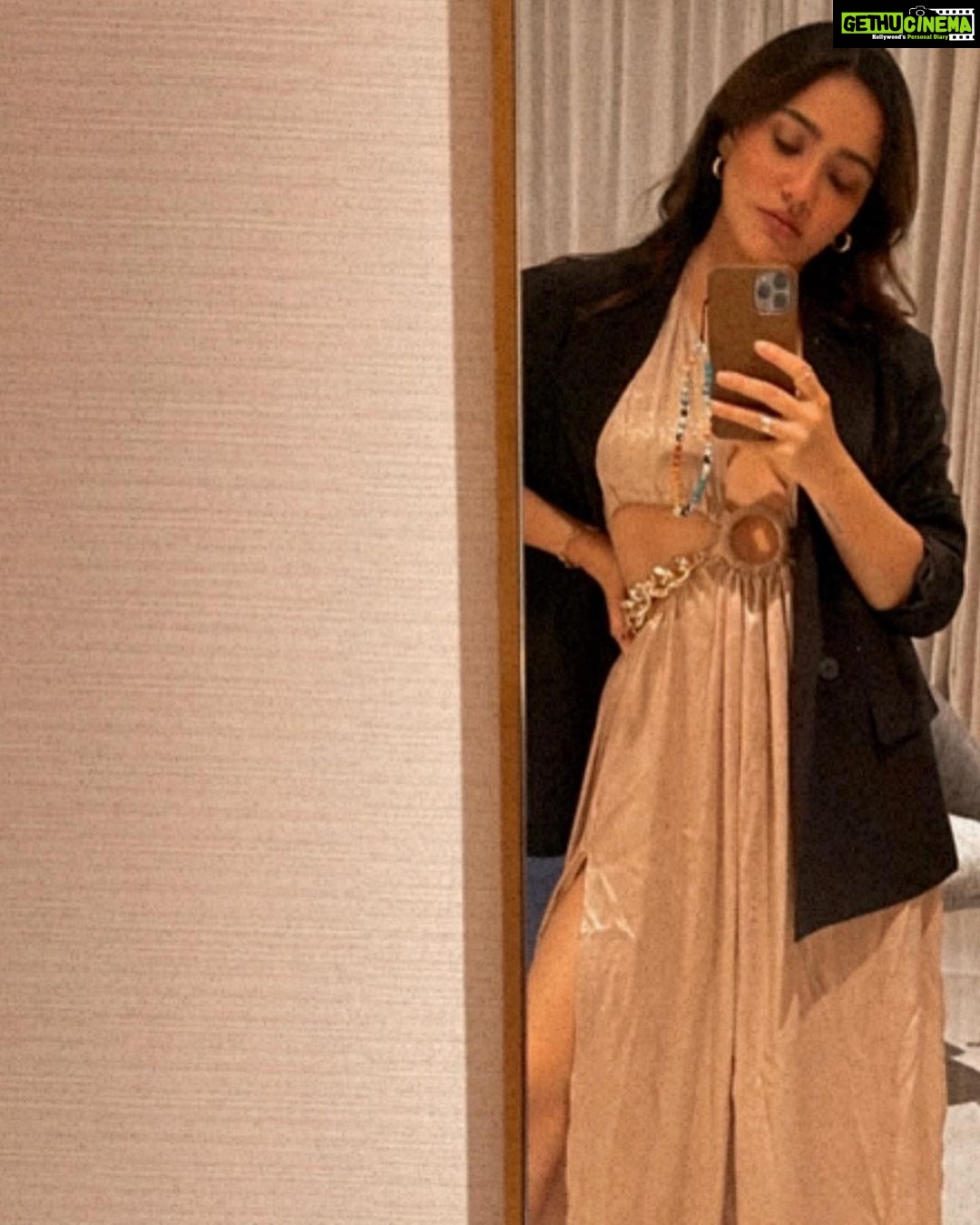 Neha Sharma Instagram - 24 hours in Dubai…