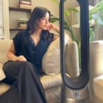 Neha Sharma Instagram - Coolest new edition to my living room.Here’s to a healthier environment thanx to @dyson_india #dysonindia #properpurifucation #airpurifier