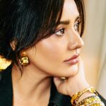 Neha Sharma Instagram - 🖤🤍 This was so fun… 📸 @leroifoto Styling: @aeshah Shirt, trousers: @urvashikaur Top: @massimodutti Bracelets, rings: @myrhabyrhea 💇🏻‍♀️ @tejisinghofficial #enoughthrowbacks #herestorealtimeshoot