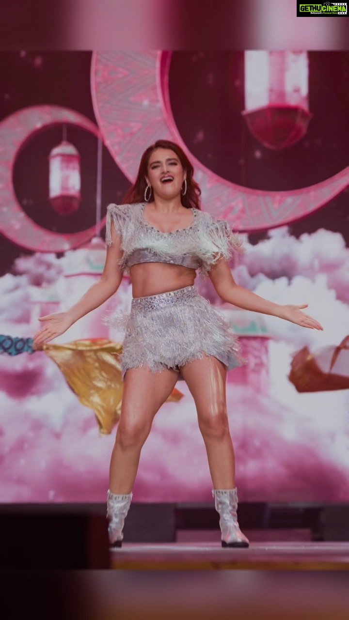 Nidhhi Agerwal Instagram - @nidhhiagerwal ‘s dashing performance at #siima2022 ✨. . @coke_studio @wolf777newsofficial @sky_exch_ . . #10YearsofSIIMA #SIIMA2022 #SIIMA #Wolf777News #Wolf777SIIMAWeekEnd #skyexch .