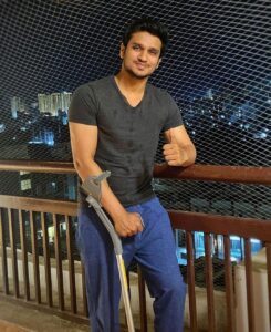 Nikhil Siddhartha Instagram - Suffered a Left Calf Muscle Tear during the filming of an Action Sequence in Gujarat for #Karthikeya2 
Receiving lots of Concerned calls and messages... Hugeee thanks to u all for the Love ❤️ and Energy being sent to me... Will Bounce back with Double the Enthusiasm 💪🏼😇