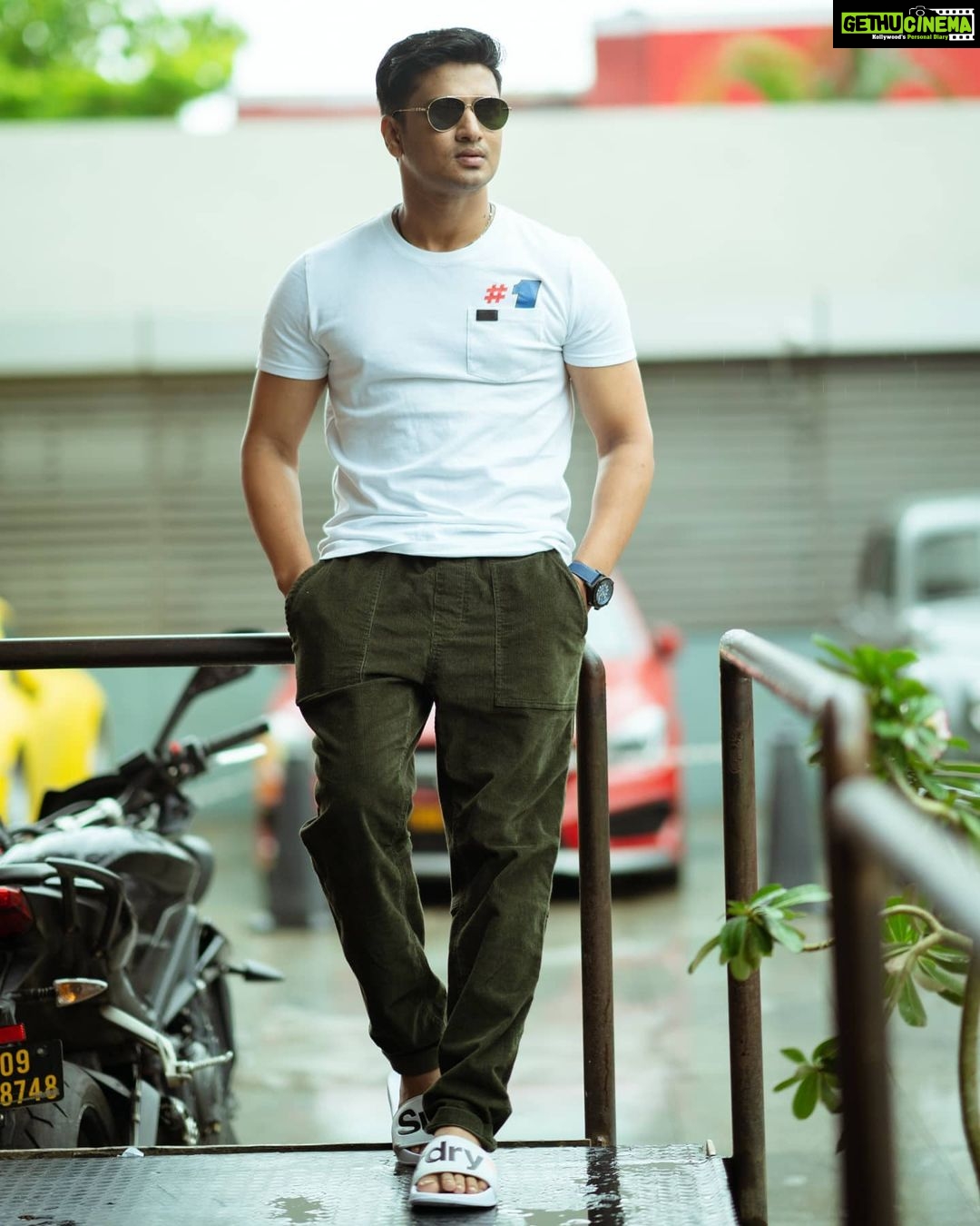 Nikhil Siddhartha Instagram - #SuperDry Styled by @rashmitathapa Shot by @adrin_sequeira Hair by @deparsalon MUA by @makeupbyradhikadave Outfit by @superdryindia