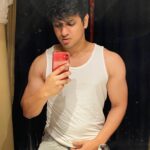 Nikhil Siddhartha Instagram - Social Distancing... Will be utilised to work on my body... in 4 weeks the T-Shirt comes off 🤘🏽#SocialDistancing #homeworkout