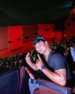 Nikhil Siddhartha Instagram - 37th Day #Karthikeya2 Finally watching on the Big Screen Secretly …. Housefull Prasad’s Imax Show ❤️ 
#Karthikeya2Hindi #Karthikeya2Malayalam