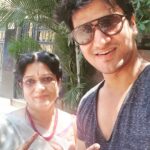 Nikhil Siddhartha Instagram - India needs you today. Please go Vote nd lets make the Poll Percentage pass with 90% plus marks. Mom nd me just Voted.