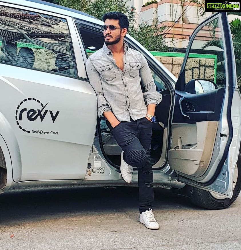 Nikhil Siddhartha Instagram - We travel for various reasons. I personally drive off to various places to think over my Scripts nd choice of movies... for u It can be for a break, a soul-searching experience or just to have a quality time with best friends. Whatever your reason may be, @revv_india is here to make it better. Revv launches a range of self-drive cars in Vijayawada with benefits like no cap on kms, free doorstep delivery and zero deposit. Make Revv your travel buddy and enjoy places like never before. Get Revv, get going! #RevvingInVijayawada #revvcars #revvIndia #selfdrivecar @FlipsideBrands