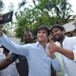 Nikhil Siddhartha Instagram - Met and Conveyed my Wishes to Close Family And Friend TRS candidate Talasani Sai Yadav for his Journey in Politics... This April 11th irrespective of Parties.. Vote for the Local Candidate who is Approachable and will stand on his word even after the elections. #JaiHind