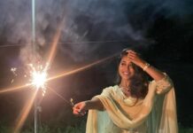 Nivetha Pethuraj Instagram - Happy Diwali 🤍