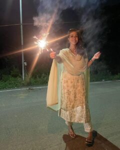 Nivetha Pethuraj Instagram - Happy Diwali 🤍