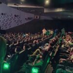 Nivin Pauly Instagram - Houseful shows continue on weekdays too… #Tuesday ❤️❤️ #Padavettu