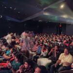 Nivin Pauly Instagram - Houseful shows continue on weekdays too… #Tuesday ❤️❤️ #Padavettu