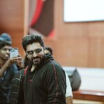 Nivin Pauly Instagram - 😎 #SaturdayNight 📻 🎭