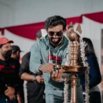Nivin Pauly Instagram – We were overwhelmed by the love and affection showered on us by the bubbly and vibrant girls of Krishna Menon Women’s College, Kannur. ❤️

#SaturdayNight 🤘🏼😎🤩🎭 Krishna Menon Women’s College