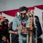 Nivin Pauly Instagram - We were overwhelmed by the love and affection showered on us by the bubbly and vibrant girls of Krishna Menon Women’s College, Kannur. ❤️ #SaturdayNight 🤘🏼😎🤩🎭 Krishna Menon Women's College