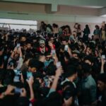 Nivin Pauly Instagram - What a dynamic crowd at the SN College, Kannur! We had a wonderful time. 🥳🎤 #SaturdayNight 🤘🏼😎🤩🎭