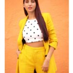 Nora Fatehi Instagram - 🥭 🥭 yumm... #OSakiSaki #BatlaHouse Aug 15 🎥 Photo by @anups_
