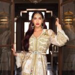 Nora Fatehi Instagram - I fell in love with this look 😍🇲🇦👑 Caftan by @meriembelkhayatofficial Makeup hair @marcepedrozo Shot by @sajidphotography Stylist @anas.yass For @femmesdumaroc_officiel magazine 🔥