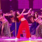 Nora Fatehi Instagram - Baby Naah 😉 👠 @zeecineawards @zeecineawards