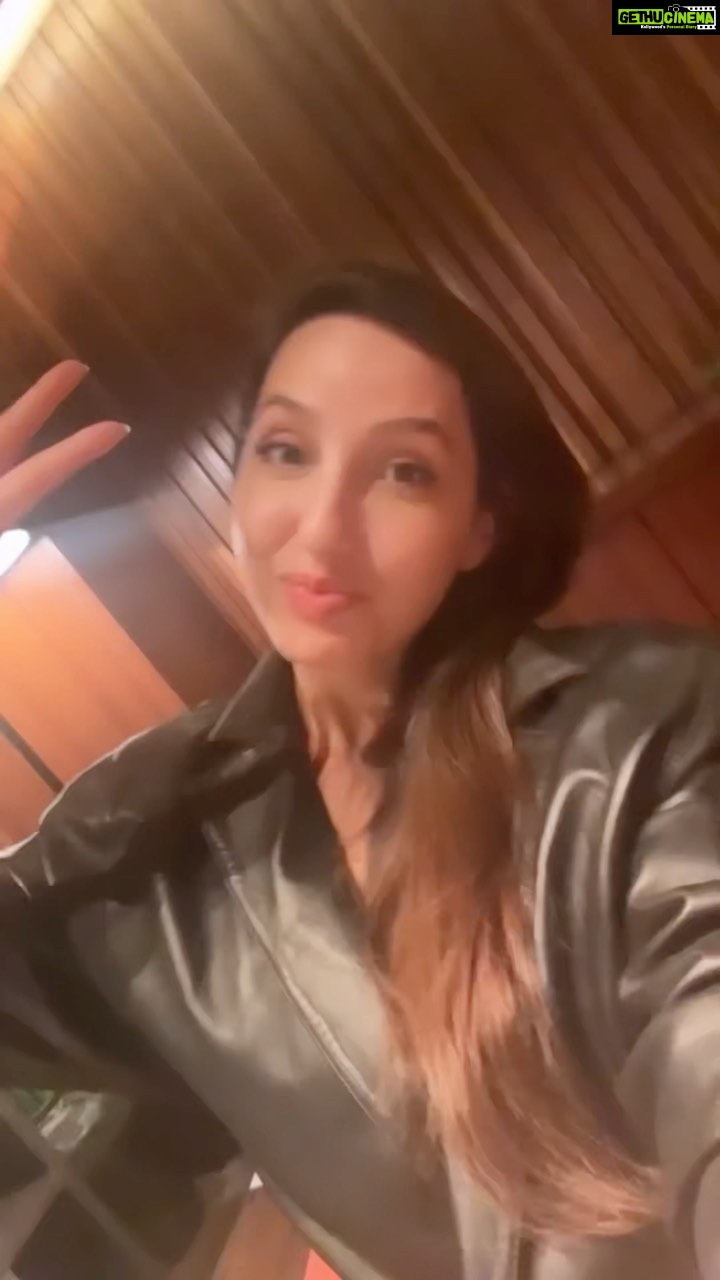 Nora Fatehi Instagram - Dinner Date ❤️ #goodvibes #aboutlastnight @neetu54 @marzipestonji