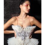Nora Fatehi Instagram - Swan swag 🦢🔥 @hellomagindia Makeup hair @marcepedrozo Styling @sonampoladia Creative direction @avantikkak @officialswapnilshinde