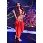Nora Fatehi Instagram - Hope you guys enjoyed my #danceplus4 Finale performance ❤ Thanks for watching ❤ MUA: @zoya.makeupandhair #Finale #danceplusseason4