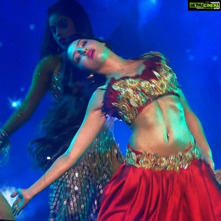 Nora Fatehi Instagram - Dont forget to watch my performance on #danceplus4 @starplus at 8pm Feb 2 ! Mark the date!! π₯π₯ππΎβ€οΈ #dilbar #kamariya #babymarvakemaanegi Hair makeup @zoya.makeupandhair Outfit by @mr.sheetalsharma