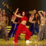 Nora Fatehi Instagram - Baby Naah 😉 👠 @zeecineawards @zeecineawards