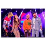 Nora Fatehi Instagram - What an epic experience! Singing on stage with @fnaire_official in Morocco #arabicdilbar for the first time! Thank you so much Marrakesh you guys were an amazing crowd, Unforgettable! 🇲🇦🇮🇳🔥❤ @tizafmohcine @mennani_khalifa @the_realachraffnaire @amine_el_hannaoui @bassimbendell Photography by @mohamedsaadstudio #norafatehi