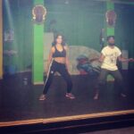 Nora Fatehi Instagram – A little sneak peek into my day 1 rehearsals for #Apsaraawards2018 💃🏼💃🏼💃🏼 We go hard or we go home 😅🤓
📷 @janvik1
@adidas —————————————
#norafatehi #work #india #tollywood #hyderabad #telugu #stage #dance #performance #awards #show #lit #mood #energy #addidas #swag #fun