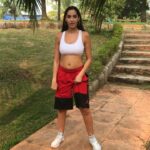Nora Fatehi Instagram - Here’s my dance cover to #Naah Let me see your moves guys! Tag me on your dance videos to this song in any dance style and #NaahwithNora and I will repost the best dance videos! Extra points for creativity ❤️😉 @bollyshake Shoes @pumaindia Shot by @eisha_megan_acton #norafatehi #dance #NAAH #contest #dancecover #mood #international #love #new #india #mumbai #morocco #fun #musicvideo #afro #dancehall #freestyle #music #basketball #jordans #basketballshorts #puma #shoes #sports #fashion