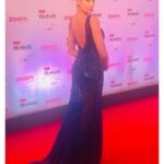 Nora Fatehi Instagram – Last night wearing @rsbyrippiisethi 👗
Jewellery by @anmoljewellers 💎
Styled by @kansalsunakshi 💃🏼
Thank you guys ❤️😘🙌🏽 #norafatehi #filmfareglamourandstyleawards #mumbai #india #bollywood #fashion  #bling #mood #NAAH #slay #redcarpet #love #new #sexyback #classy