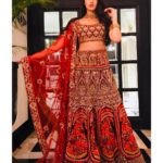 Nora Fatehi Instagram - In my royal Indian avatar 😎 👑 👗 I can never thank you enough @jjvalaya and @valayahoorvi For always sending your best designs 👗👗 Thank you to myself for Hair and makeup 💄 slayed 😎 Thank you @eisha_megan_acton for the pic ❤️ you had to get down low for this one 🤣🤣🤣 #norafatehi #weddingseason #fashion #love #mumbai #india #indianfashion #indianwedding #slay #mood #wedding #fun #morocco #toronto #art #red #glow #gold #hair #makeup #goals #jjvalaya #couture