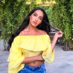 Nora Fatehi Instagram - Have a beautiful day you beautiful people 😍😘❤️ #norafatehi #photography #simple #yellow #nature #love #beauty #fashion #instagood #mood #picoftheday #tan