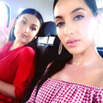 Nora Fatehi Instagram - Got a bad ass sun burn ! But the show must go on!!!! With my brilliant director of photography @meiraomar #norafatehi #shoot #work #love #friends #dance #oldschool #comingsoon #desert #selfie #summer