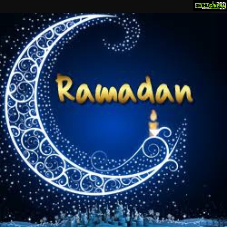 Nora Fatehi Instagram - Ramadan Mubarak everyone πππ May Allah accept everyone's fast and make it easier for everyone! May everyone's prayers be accepted ππΌππΌ God bless everyone! Lets all continue to pray for peace and try to be better human beings! Ameen! Ramadan Mubarak
