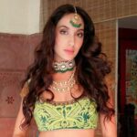 Nora Fatehi Instagram - The eyes should speak... #NoraFatehi #bollywood #indianlook #indianfashion #begum #fashion #love #work #myfavouritelook #green #jewellery @jjvalaya @valayahoorvi @ananya.mua @amarisjewelsbyprernarajpal @makeupbysakshisuneja