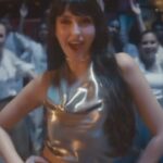 Nora Fatehi Instagram - Chalo Chalo Chalo! Everybody 🌎🌍🇮🇳🇲🇦🇶🇦⚽️ #Lightthesky #dancewithnora @fifaworldcup @redone