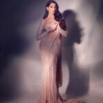 Nora Fatehi Instagram - @falgunishanepeacockindia @aasthasharma @marcepedrozo @reshmaamerchant @tejasnerurkarr Necklace @popley.eternal Rings @anmoljewellers Clutch @judithleiberindia