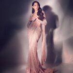 Nora Fatehi Instagram - @falgunishanepeacockindia @aasthasharma @marcepedrozo @reshmaamerchant @tejasnerurkarr Necklace @popley.eternal Rings @anmoljewellers Clutch @judithleiberindia