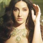 Nora Fatehi Instagram - Look around everybody on mute..❤️‍🔥 👑 🧿