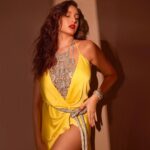 Nora Fatehi Instagram - 🐥🐥💛 Wearing : @d_angelann Vest & Belt by : @bennusehgallofficial Cluster of Bracelets and rings : @akshitagargchiripaljewellers Hair : Marce Pedrozo (@marcepedrozo) Makeup: Savleen Manchanda (@savleenmanchanda) Filmfare Editorial: Anuradha Chaudhary (@anewradha) Rahul Gangwani (@rahulgangs_) Sujitha Pai (@sujithapai) Analita Seth (@analitaseth) Interview: Vedanshi Pathak (@vedanshi0257) Publicist: Idhyah Media (@idhyahmedia) Sanchita Trivedi (@sanchitatrivedi) Location: Taj Lands End, Mumbai (@tajlandsend).